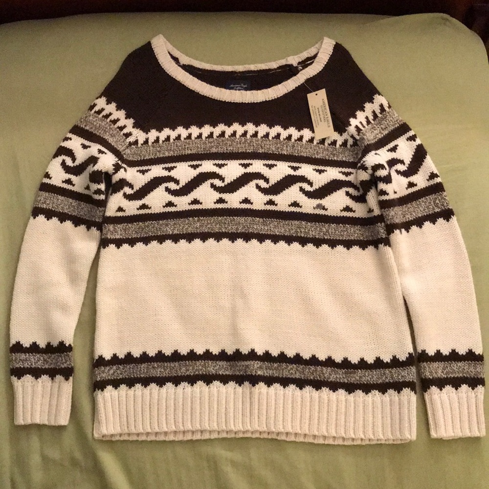 American eagle sweater
